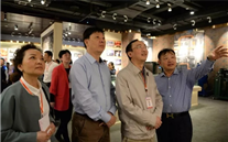 重庆市工商联开展“不忘创业初心 接力改革伟业”走进铜梁yl34511线路中心行主题活动